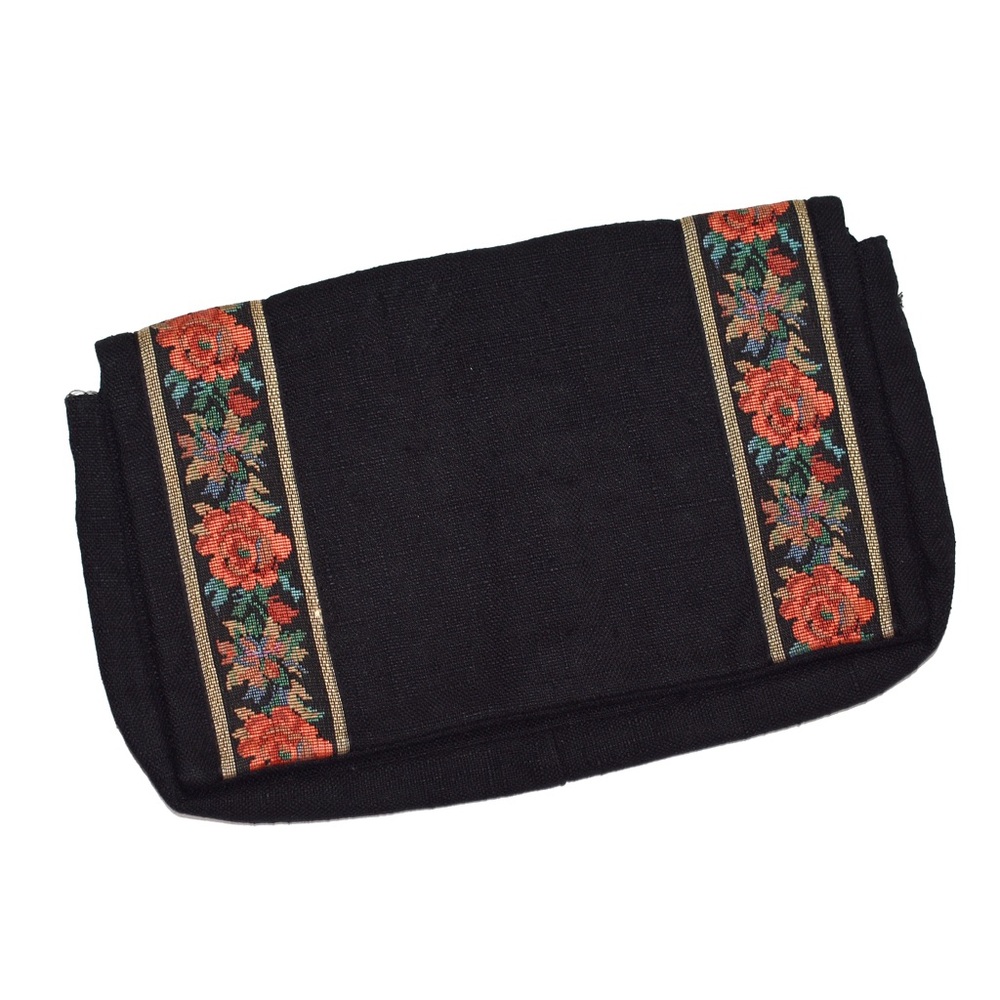Vintage Floral Embroidered Tapestry Pouch Bag